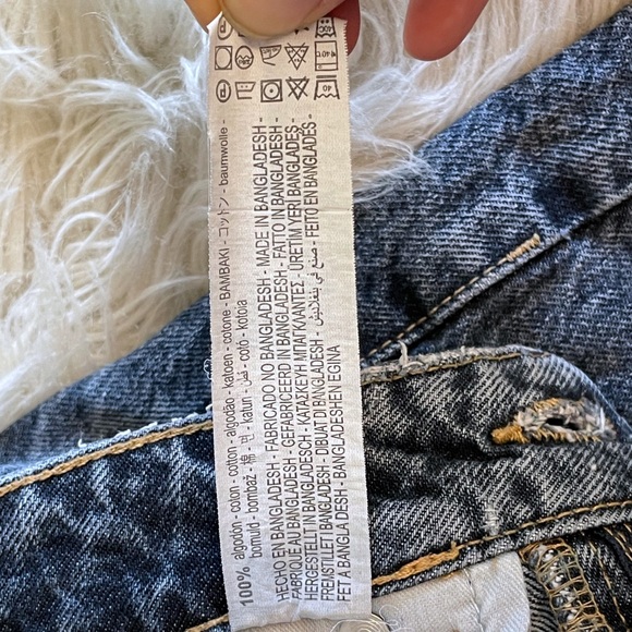 ZARA classic fit acid wash mom jeans, ankle, 1990s style, 100% cotton, size 4 - Picture 11 of 11